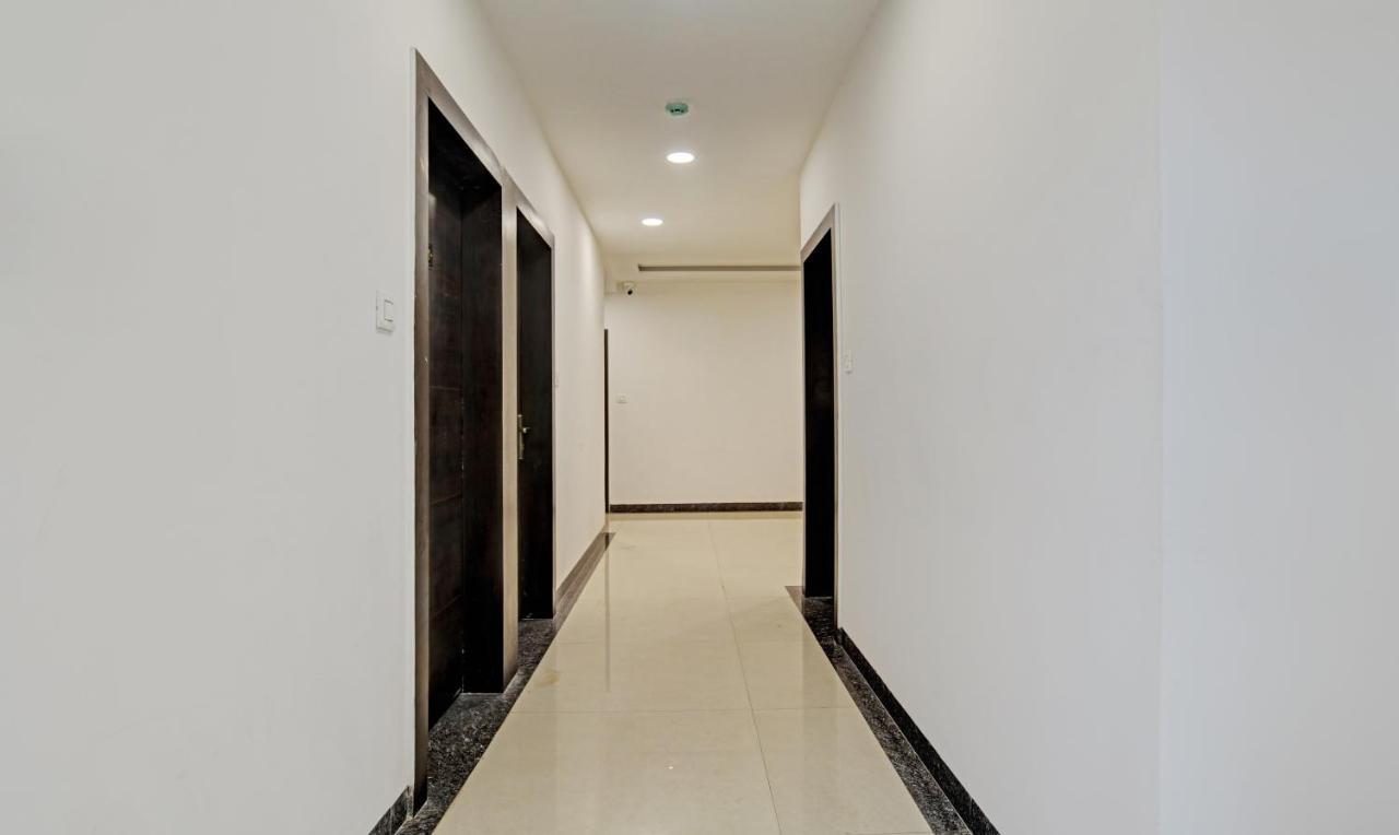 Treebo Grand Euro Pipliyahana Square Indore Buitenkant foto